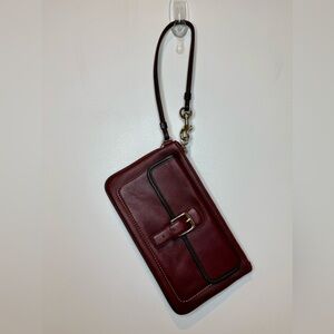 COACH Soho Leather Wristlet Clutch Snap Front Flap Pocket with Buckle Burgundy